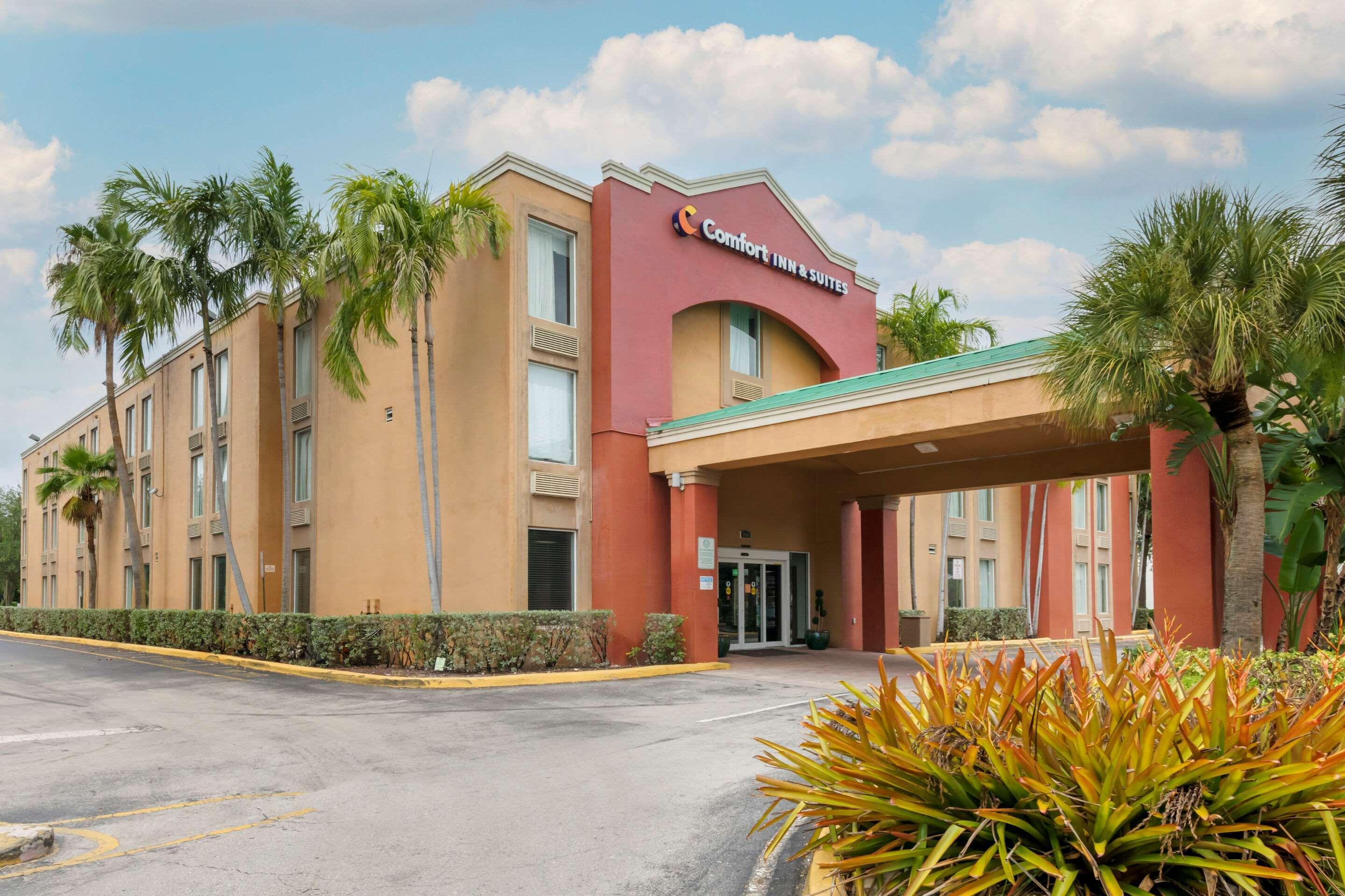 Comfort Inn & Suites Fort Lauderdale West Turnpike Luaran gambar